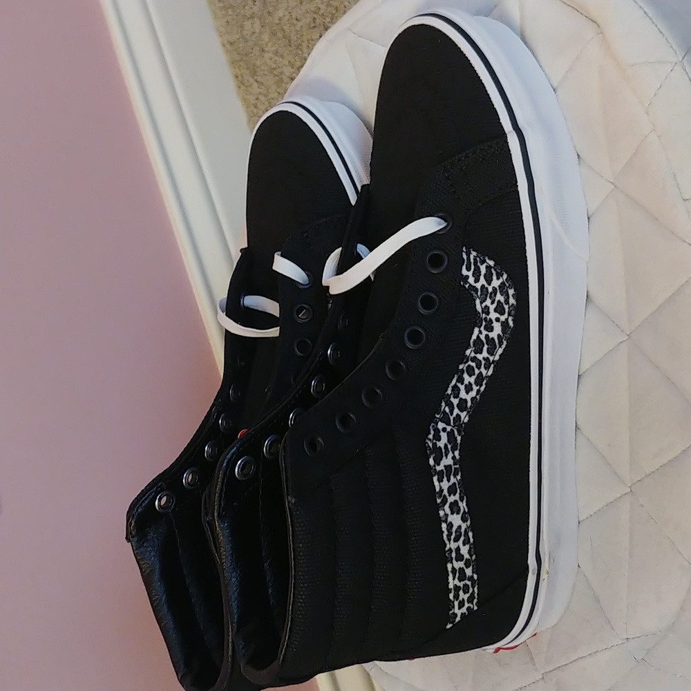 New vans sk8-hi reissue